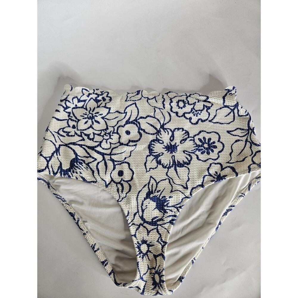 Aeriel High Waisted Full Coverage Bikini Buttom Texted Size M